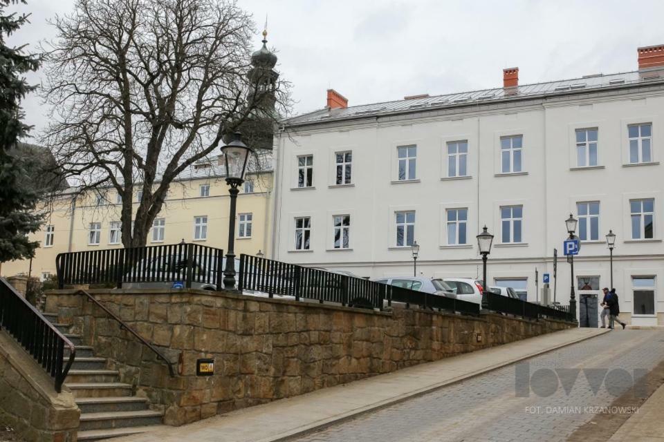 Artrooms Pokoje Goscinne Krosno Eksteriør bilde